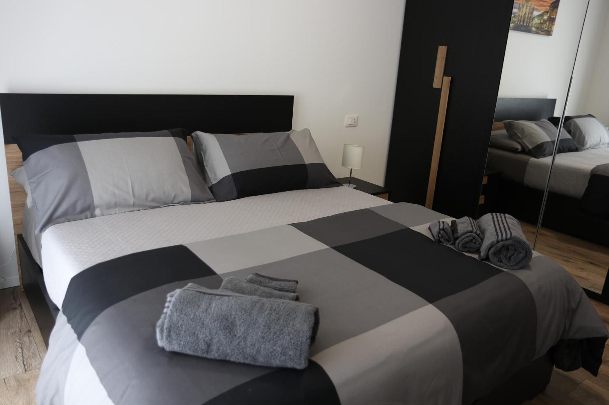 Sweet Dreams Apartment Côme Esterno foto